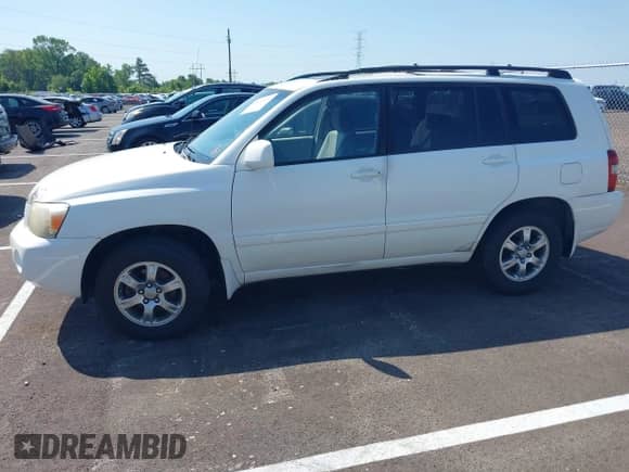 2006 Toyota Highlander z VIN JTEGD21A860141215, wystawiony jako IAAI lot #42571223 z przebiegiem Nie podano mil oraz . Historia ofert i sprzedaży dostępna na DreamBid. Obrazek 2.