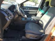 ✅ 2017 Ford Explorer XLT • VIN: 1FM5K8DH2HGA67907 • Lot: 71451525. Wystawiony na Copart z przebiegiem 115 955 mil. Bezpłatny archiwum sprzedaży aukcyjnych z USA i szczegółowy raport historii pojazdu na DreamBid. Zdjęcie 7.