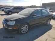 ✅ 2007 Volkswagen Jetta 2.5 • VIN: 3VWRF71K27M001329 • Лот: 79853394. Опубликован ранее на Copart с пробегом 37 626 миль. Бесплатный доступ к архиву аукционных продаж из США и подробный отчёт об истории автомобиля на DreamBid. Изображение 1.