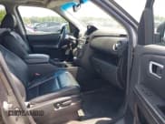 ✅ 2012 Honda Pilot EX-L • VIN: 5FNYF4H6XCB003110 • Лот: 42573576. Опубликован ранее на IAAI с пробегом 284 866 миль. Бесплатный доступ к архиву аукционных продаж из США и подробный отчёт об истории автомобиля на DreamBid. Изображение 5.