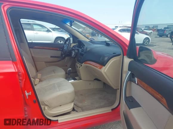 ✅ 2011 Chevrolet Aveo 1LT • VIN: KL1TD5DE1BB144692 • Lot: 41908565. Listed on IAAI with 104,691 mi. Free auction sales archive from the USA and detailed vehicle history report at DreamBid. Image 5.