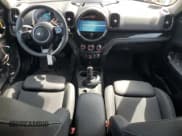 ✅ 2024 MINI Countryman Cooper S • VIN: WMZ83BR05R3S18049 • Lot: 70869455. Listed on Copart with 4,653 mi. Free auction sales archive from the USA and detailed vehicle history report at DreamBid. Image 8.
