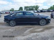 ✅ 2019 Lincoln MKZ Hybrid • VIN: 3LN6L5KU6KR621921 • Lot: 42748537. Listed on IAAI with 175,195 mi. Free auction sales archive from the USA and detailed vehicle history report at DreamBid. Image 13.