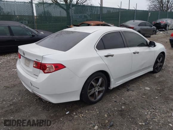 ✅ 2012 Acura TSX Special Edition • VIN: JH4CU2E86CC028611 • Lot: 43911913. Listed on IAAI with 135,506 mi. Free auction sales archive from the USA and detailed vehicle history report at DreamBid. Image 4.