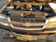 ✅ 2004 Chevrolet Silverado 2500HD LS • VIN: 1GCHK23244F178034 • Lot: 91189715. Wystawiony na Copart z przebiegiem 247 526 mil. Bezpłatny archiwum sprzedaży aukcyjnych z USA i szczegółowy raport historii pojazdu na DreamBid. Zdjęcie 11.