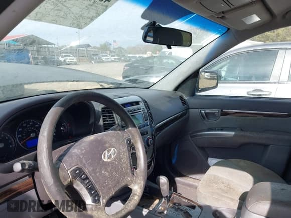 ✅ 2012 Hyundai Santa Fe GLS • VIN: 5XYZG3AB7CG150786 • Лот: 43701931. Опубликован ранее на IAAI с пробегом 174 665 миль. Бесплатный доступ к архиву аукционных продаж из США и подробный отчёт об истории автомобиля на DreamBid. Изображение 5.