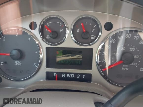 ✅ 2005 Mercury Monterey Convenience • VIN: 2MRZA21295BJ06286 • Lot: 42667163. Listed on IAAI with 196,331 mi. Free auction sales archive from the USA and detailed vehicle history report at DreamBid. Image 7.