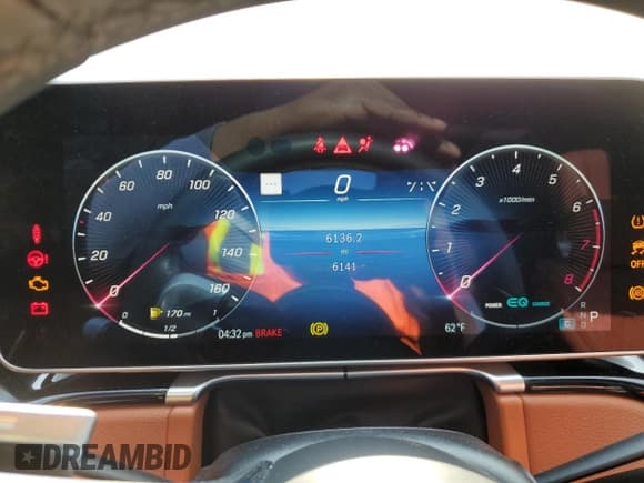 ✅ 2022 Mercedes-Benz S 580 • VIN: W1K6G7GBXNA137654 • Lot: 53005383. Wystawiony na Copart z przebiegiem 6 141 mil. Bezpłatny archiwum sprzedaży aukcyjnych z USA i szczegółowy raport historii pojazdu na DreamBid. Zdjęcie 9.