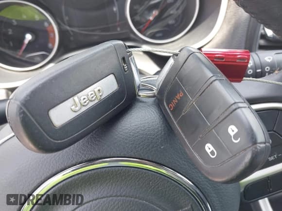 ✅ 2019 Jeep Compass Latitude • VIN: 3C4NJCBB4KT616437 • Лот: 42049491. Опубликован ранее на IAAI с пробегом 42 495 миль. Бесплатный доступ к архиву аукционных продаж из США и подробный отчёт об истории автомобиля на DreamBid. Изображение 11.