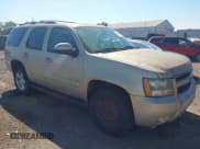 ✅ 2007 Chevrolet Tahoe LT • VIN: 1GNFK13077J135641 • Lot: 43260484. Wystawiony na IAAI z przebiegiem 183 992 mil. Bezpłatny archiwum sprzedaży aukcyjnych z USA i szczegółowy raport historii pojazdu na DreamBid. Zdjęcie 1.