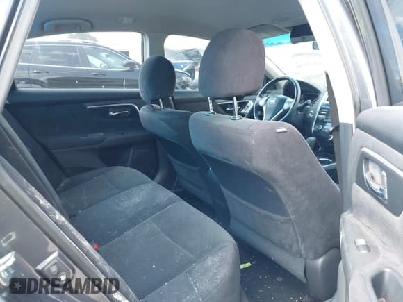 ✅ 2013 Nissan Altima S • VIN: 1N4AL3AP6DN408753 • Lot: 43250156. Listed on IAAI with 219,453 mi. Free auction sales archive from the USA and detailed vehicle history report at DreamBid. Image 8.