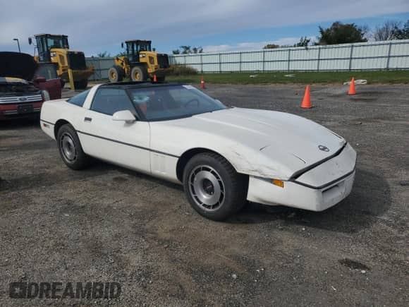 1985 Chevrolet Corvette with VIN 1G1YY0787F5127615, listed as a Copart auction lot 74556024 with 77,860 mi miles and Non repairable. Bid and sale history available at DreamBid. Image 4.