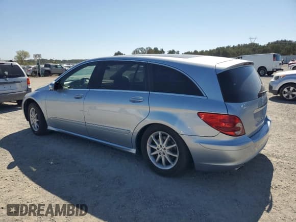 ✅ 2006 Mercedes-Benz R 3.5L • VIN: 4JGCB65E56A035114 • Lot: 83825465. Listed on Copart with Not provided. Free auction sales archive from the USA and detailed vehicle history report at DreamBid. Image 2.