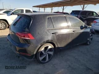 ✅ 2018 Volkswagen Golf GTI S • VIN: 3VW447AU1JM260953 • Лот: 71574332. Опубликован ранее на Copart с пробегом 90 533 миль. Бесплатный доступ к архиву аукционных продаж из США и подробный отчёт об истории автомобиля на DreamBid. Изображение 3.