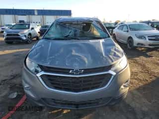 2019 Chevrolet Equinox LT z VIN 3GNAXKEV0KS569210, wystawiony jako Copart lot #89684315 z przebiegiem 50 750 mil mil oraz Czysty tytuł • Clean title. Historia ofert i sprzedaży dostępna na DreamBid. Obrazek 5.