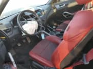 ✅ 2016 Hyundai Veloster Turbo • VIN: KMHTC6AE2GU297546 • Lot: 73055454. Wystawiony na Copart z przebiegiem 86 466 mil. Bezpłatny archiwum sprzedaży aukcyjnych z USA i szczegółowy raport historii pojazdu na DreamBid. Zdjęcie 7.