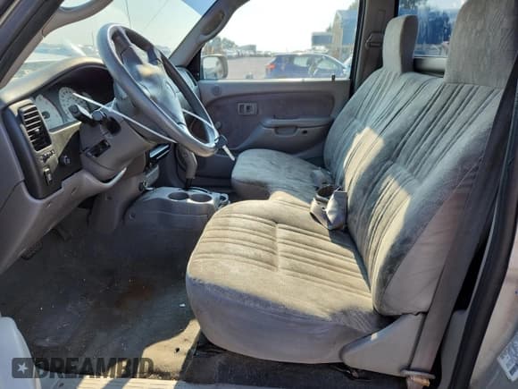 ✅ 2003 Toyota Tacoma PreRunner • VIN: 5TENM92N83Z157738 • Lot: 67793885. Listed on Copart with 153,294 mi. Free auction sales archive from the USA and detailed vehicle history report at DreamBid. Image 7.