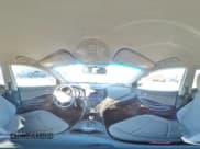 ✅ 2018 Hyundai Santa Fe 2.4L • VIN: 5XYZTDLBXJG550983 • Лот: 82901933. Опубликован ранее на Copart с пробегом 105 121 миль. Бесплатный доступ к архиву аукционных продаж из США и подробный отчёт об истории автомобиля на DreamBid. Изображение 14.