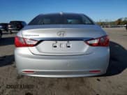 ✅ 2012 Hyundai Sonata GLS • VIN: 5NPEB4AC4CH311714 • Lot: 76405664. Wystawiony na Copart z przebiegiem 27 880 mil. Bezpłatny archiwum sprzedaży aukcyjnych z USA i szczegółowy raport historii pojazdu na DreamBid. Zdjęcie 6.