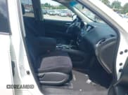 ✅ 2013 Nissan Pathfinder Platinum • VIN: 5N1AR2MM7DC627457 • Lot: 42800066. Listed on IAAI with 160,605 mi. Free auction sales archive from the USA and detailed vehicle history report at DreamBid. Image 5.