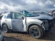 ✅ 2024 Nissan Rogue SV • VIN: JN8BT3BB9RW175118 • Лот: 43674154. Опубликован ранее на IAAI с пробегом 12 087 миль. Бесплатный доступ к архиву аукционных продаж из США и подробный отчёт об истории автомобиля на DreamBid. Изображение 14.