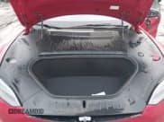 ✅ 2022 Tesla Model S • VIN: 5YJSA1E59NF494027 • Lot: 43771494. Wystawiony na IAAI z przebiegiem 24 580 mil. Bezpłatny archiwum sprzedaży aukcyjnych z USA i szczegółowy raport historii pojazdu na DreamBid. Zdjęcie 10.