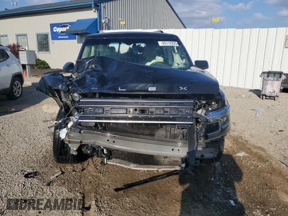 ✅ 2015 Ford Flex Limited • VIN: 2FMHK6D83FBA06006 • Лот: 93112225. Опубликован ранее на Copart с пробегом 125 236 миль. Бесплатный доступ к архиву аукционных продаж из США и подробный отчёт об истории автомобиля на DreamBid. Изображение 5.