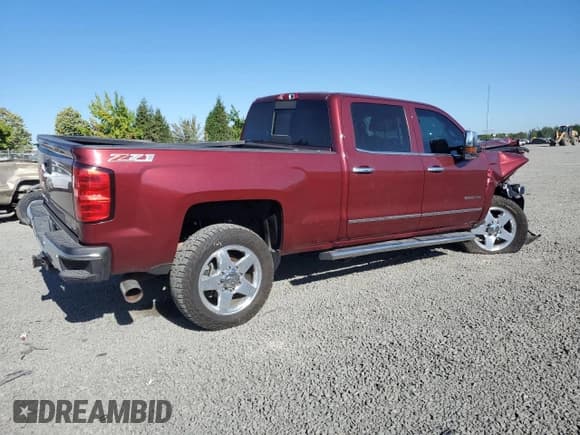 ✅ 2015 Chevrolet Silverado 2500HD LTZ • VIN: 1GC1KWE85FF622390 • Lot: 68325495. Listed on Copart with 119,183 mi. Free auction sales archive from the USA and detailed vehicle history report at DreamBid. Image 3.