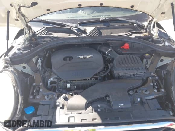 ✅ 2017 MINI Clubman Cooper • VIN: WMWLN5C30H2E33531 • Лот: 43163591. Опубликован ранее на IAAI с пробегом 69 469 миль. Бесплатный доступ к архиву аукционных продаж из США и подробный отчёт об истории автомобиля на DreamBid. Изображение 10.