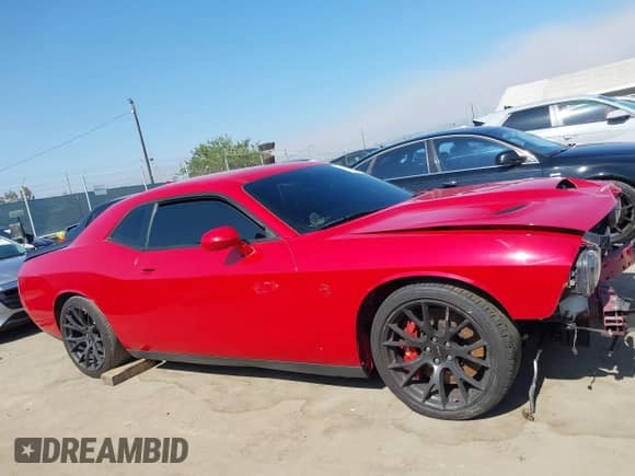 ✅ 2015 Dodge Challenger SRT Hellcat • VIN: 2C3CDZC90FH816117 • Lot: 42478679. Wystawiony na IAAI z przebiegiem 67 930 mil. Bezpłatny archiwum sprzedaży aukcyjnych z USA i szczegółowy raport historii pojazdu na DreamBid. Zdjęcie 12.