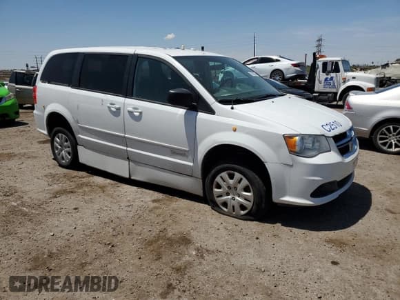 ✅ 2017 Dodge Grand Caravan SE • VIN: 2C7WDGBG7HR738822 • Lot: 67392035. Wystawiony na Copart z przebiegiem 152 950 mil. Bezpłatny archiwum sprzedaży aukcyjnych z USA i szczegółowy raport historii pojazdu na DreamBid. Zdjęcie 4.
