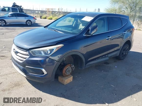 ✅ 2018 Hyundai Santa Fe 2.4L • VIN: 5NMZTDLB6JH107445 • Лот: 43616709. Опубликован ранее на IAAI с пробегом 145 221 миль. Бесплатный доступ к архиву аукционных продаж из США и подробный отчёт об истории автомобиля на DreamBid. Изображение 17.