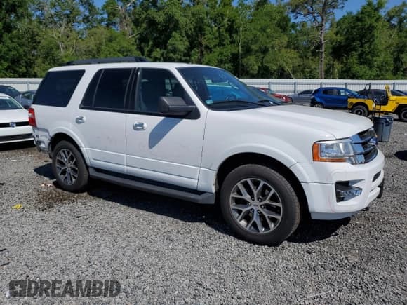 ✅ 2016 Ford Expedition XLT • VIN: 1FMJU1JT4GEF16748 • Lot: 52856195. Listed on Copart with 64,609 mi. Free auction sales archive from the USA and detailed vehicle history report at DreamBid. Image 4.