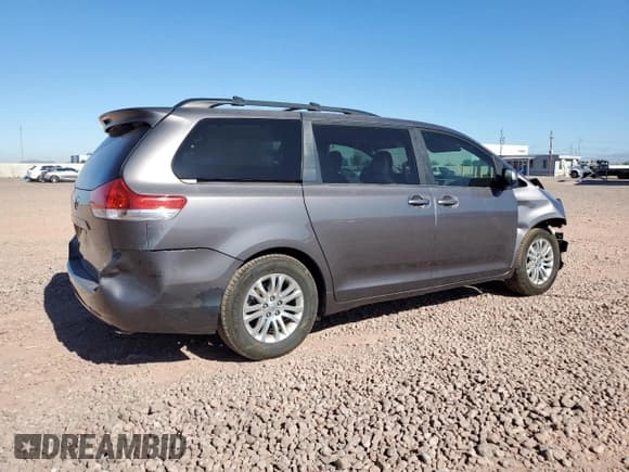 ✅ 2012 Toyota Sienna XLE AAS • VIN: 5TDYK3DC1CS261755 • Lot: 61042675. Listed on Copart with 170,633 mi. Free auction sales archive from the USA and detailed vehicle history report at DreamBid. Image 3.