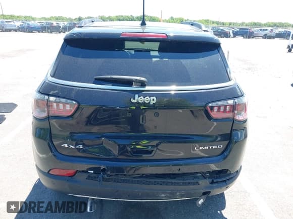 ✅ 2023 Jeep Compass Limited • VIN: 3C4NJDCN6PT556523 • Лот: 42301637. Опубликован ранее на IAAI с пробегом 9 402 миль. Бесплатный доступ к архиву аукционных продаж из США и подробный отчёт об истории автомобиля на DreamBid. Изображение 16.