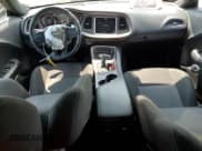 ✅ 2019 Dodge Challenger GT • VIN: 2C3CDZJG6KH680443 • Lot: 63078894. Wystawiony na Copart z przebiegiem 24 226 mil. Bezpłatny archiwum sprzedaży aukcyjnych z USA i szczegółowy raport historii pojazdu na DreamBid. Zdjęcie 8.