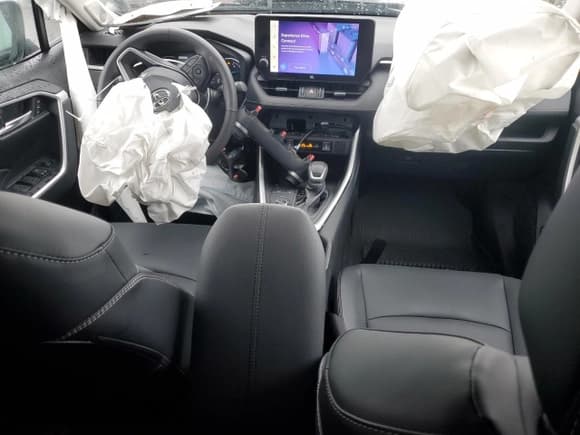 ✅ 2024 Toyota RAV4 Hybrid XLE Premium • VIN: 2T3B6RFV3RW053752 • Lot: 57975225. Listed on Copart with 8,356 mi. Free auction sales archive from the USA and detailed vehicle history report at DreamBid. Image 8.