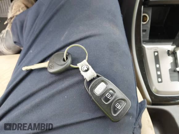 2013 Hyundai Elantra GLS с VIN KMHDH4AE6DU624309, выставлен на аукционе IAAI как лот 43035626 с пробегом 101 622 миль миль и . История ставок и продаж доступна на DreamBid. Изображение 11.