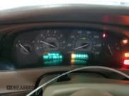 ✅ 2005 Buick Park Avenue • VIN: 1G4CW54K354108712 • Lot: 55685695. Wystawiony na Copart z przebiegiem 261 738 mil. Bezpłatny archiwum sprzedaży aukcyjnych z USA i szczegółowy raport historii pojazdu na DreamBid. Zdjęcie 9.