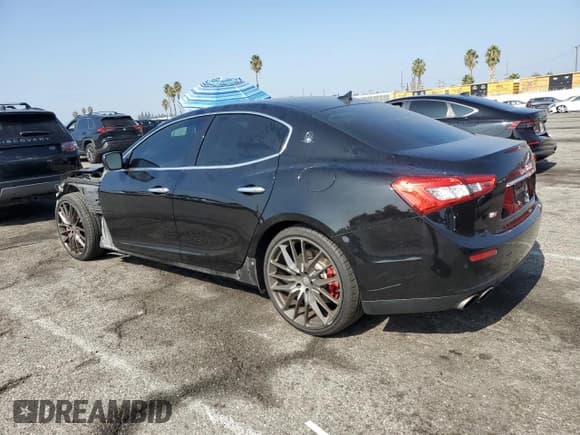 ✅ 2015 Maserati Ghibli S Q4 • VIN: ZAM57RTA6F1151787 • Лот: 90022995. Опубликован ранее на Copart с пробегом 71 805 миль. Бесплатный доступ к архиву аукционных продаж из США и подробный отчёт об истории автомобиля на DreamBid. Изображение 2.