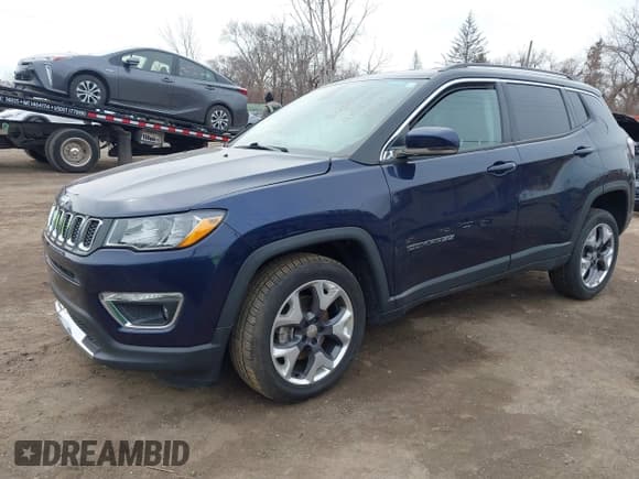 ✅ 2019 Jeep Compass Limited • VIN: 3C4NJDCB0KT666322 • Лот: 41816302. Опубликован ранее на IAAI с пробегом 74 606 миль. Бесплатный доступ к архиву аукционных продаж из США и подробный отчёт об истории автомобиля на DreamBid. Изображение 17.