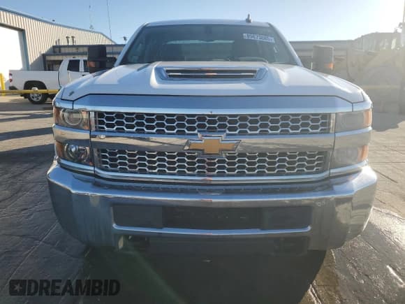 ✅ 2019 Chevrolet Silverado 2500HD Work Truck • VIN: 1GC1KREY7KF273390 • Lot: 89673085. Listed on Copart with 105,275 mi. Free auction sales archive from the USA and detailed vehicle history report at DreamBid. Image 5.