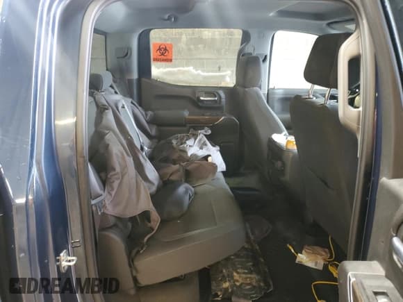 ✅ 2020 Chevrolet Silverado 1500 RST • VIN: 3GCUYEET1LG454543 • Lot: 84504434. Listed on Copart with 109,081 mi. Free auction sales archive from the USA and detailed vehicle history report at DreamBid. Image 10.