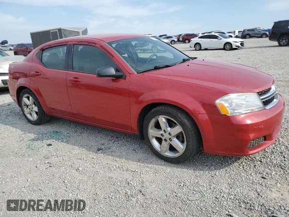 ✅ 2014 Dodge Avenger SE • VIN: 1C3CDZAG3EN129141 • Lot: 53859135. Wystawiony na Copart z przebiegiem 82 565 mil. Bezpłatny archiwum sprzedaży aukcyjnych z USA i szczegółowy raport historii pojazdu na DreamBid. Zdjęcie 4.