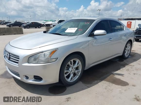 ✅ 2014 Nissan Maxima SV • VIN: 1N4AA5AP4EC447078 • Lot: 42584744. Wystawiony na IAAI z przebiegiem 92 213 mil. Bezpłatny archiwum sprzedaży aukcyjnych z USA i szczegółowy raport historii pojazdu na DreamBid. Zdjęcie 19.