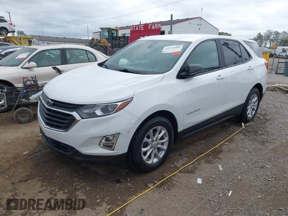 ✅ 2020 Chevrolet Equinox LS • VIN: 3GNAXHEV3LS689734 • Lot: 43374289. Wystawiony na IAAI z przebiegiem 131 550 mil. Bezpłatny archiwum sprzedaży aukcyjnych z USA i szczegółowy raport historii pojazdu na DreamBid. Zdjęcie 18.