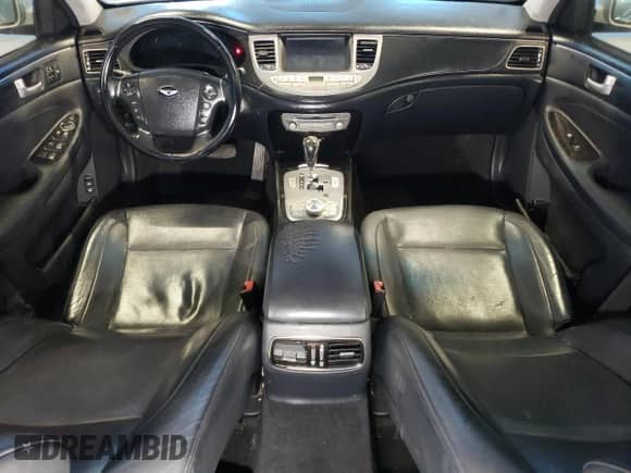 2013 Hyundai Genesis 3.8L z VIN KMHGC4DD9DU249319, wystawiony jako Copart lot #70190274 z przebiegiem 192 445 mil mil oraz Czysty tytuł • Clean title. Historia ofert i sprzedaży dostępna na DreamBid. Obrazek 8.