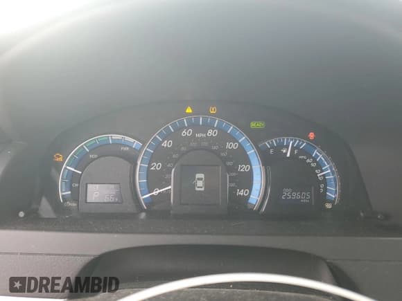 ✅ 2013 Toyota Camry LE • VIN: 4T1BD1FK1DU090667 • Лот: 93661075. Опубликован ранее на Copart с пробегом 259 605 миль. Бесплатный доступ к архиву аукционных продаж из США и подробный отчёт об истории автомобиля на DreamBid. Изображение 9.