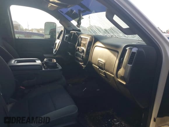 ✅ 2015 Chevrolet Silverado 2500HD LT • VIN: 1GC1KVE8XFF611704 • Lot: 42974763. Listed on IAAI with 177,000 mi. Free auction sales archive from the USA and detailed vehicle history report at DreamBid. Image 5.