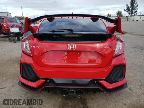 ✅ 2018 Honda Civic Type R Touring • VIN: SHHFK8G72JU202491 • Lot: 42310684. Wystawiony na Copart z przebiegiem 35 474 mil. Bezpłatny archiwum sprzedaży aukcyjnych z USA i szczegółowy raport historii pojazdu na DreamBid. Zdjęcie 6.